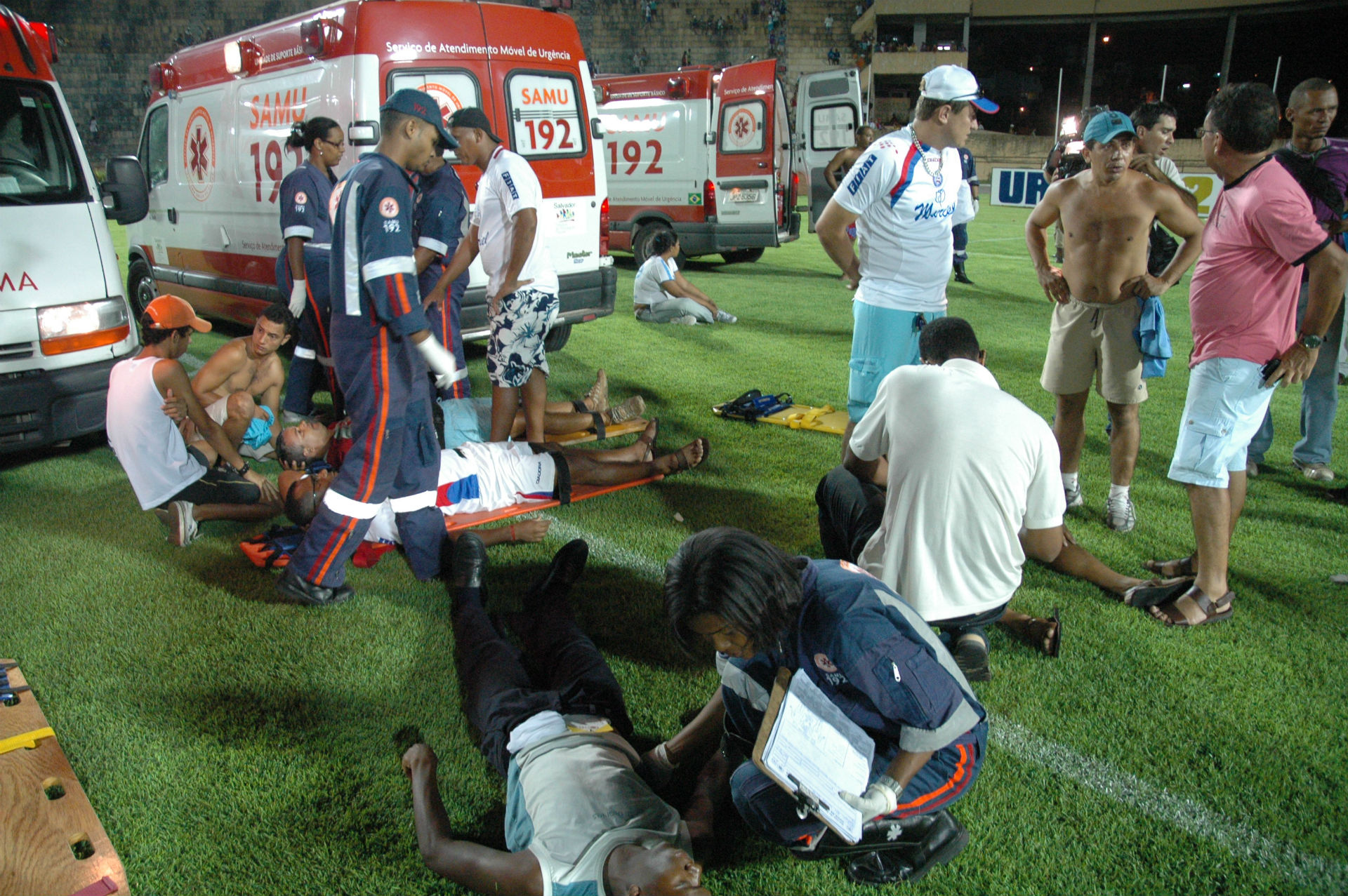 Bahia x Ipatinga 2006 - Claudionor Junior